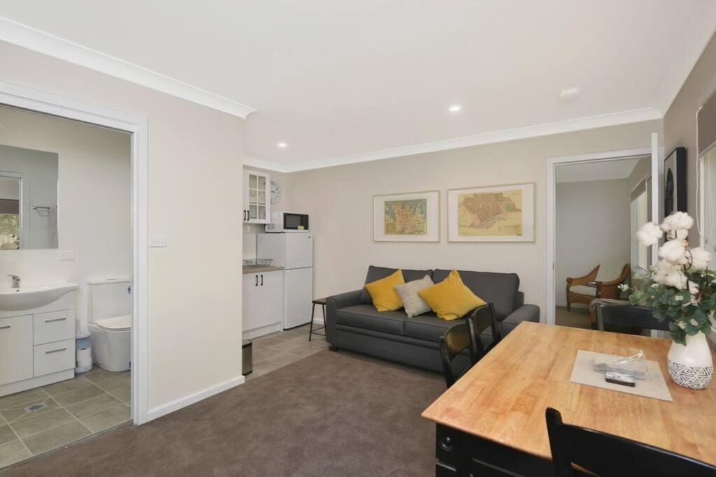 Sur Le Mont - Blackheath - Studio Apartment ภายนอก รูปภาพ